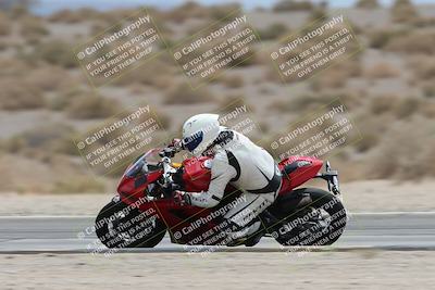 media/May-05-2025-Moto Forza (Mon) [[3c1838c5e5]]/2-B Group/Session 3 (Panning Test Turn 14 Inside)/